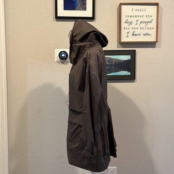 Moncler Drawstring Waist Technical Windbreaker Jacket Medium Brown Gold Hoodie - Picture 6 of 17